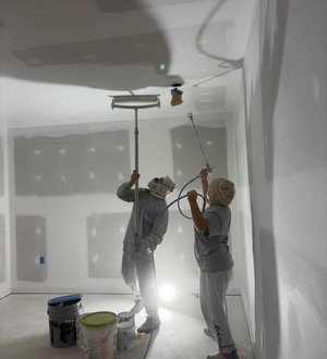LEVIS PAINTING LLC